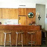 Sunny 2 Bedroom W Large Terrace, Stunning Views & Pool דירה קראנס-מונטנה